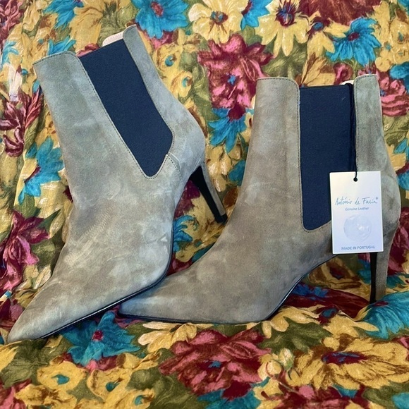 Brand New Antonio de Faria Genuine Suede Leather Olive Heeled Pull On Boots - Picture 15 of 15